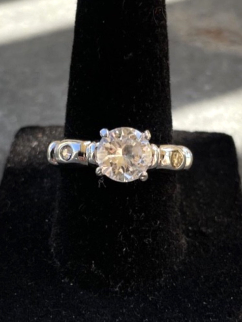 Silver tone costume faux diamond Ring Size 7